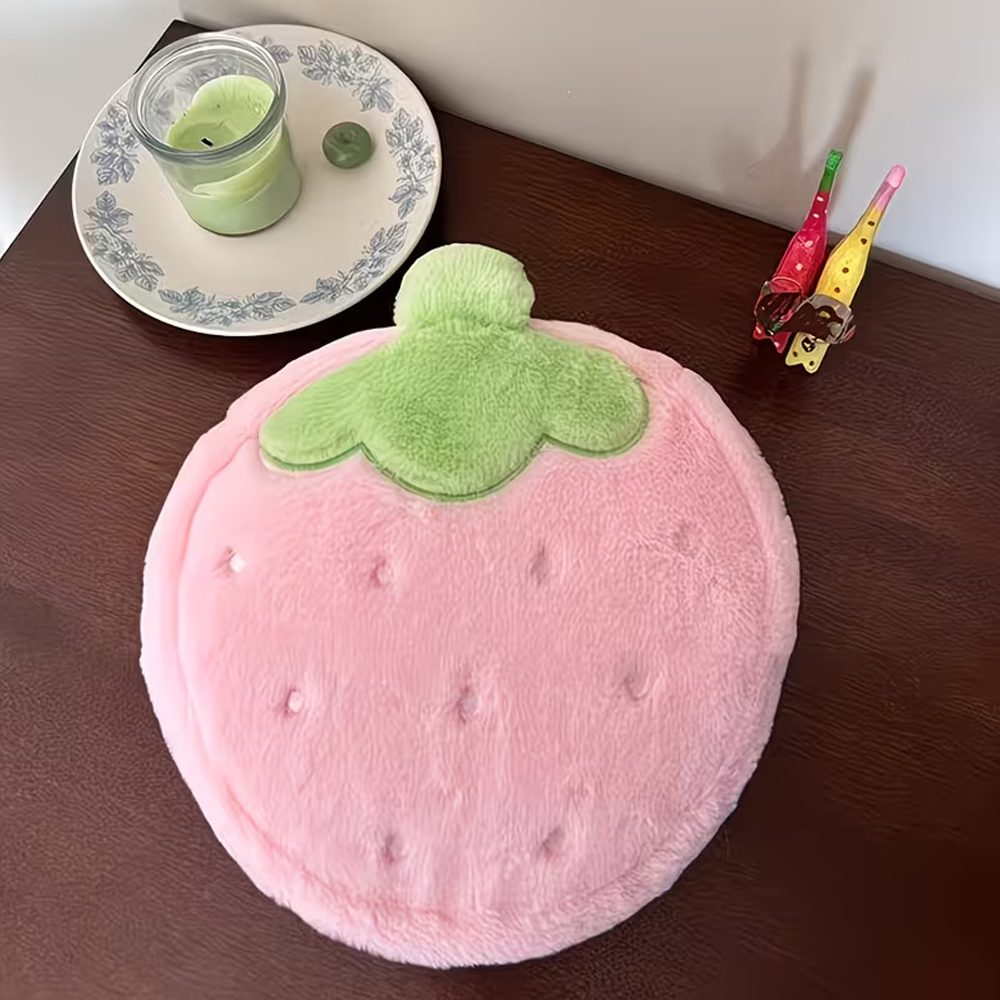Skincare D'Alba - Pochette en peluche en forme de